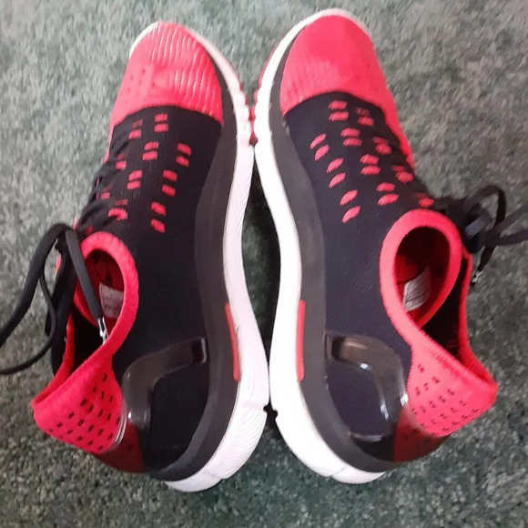 Under Armour Speedform Slingshot Women's Runner's World Size 11 - Picture 10 of 12